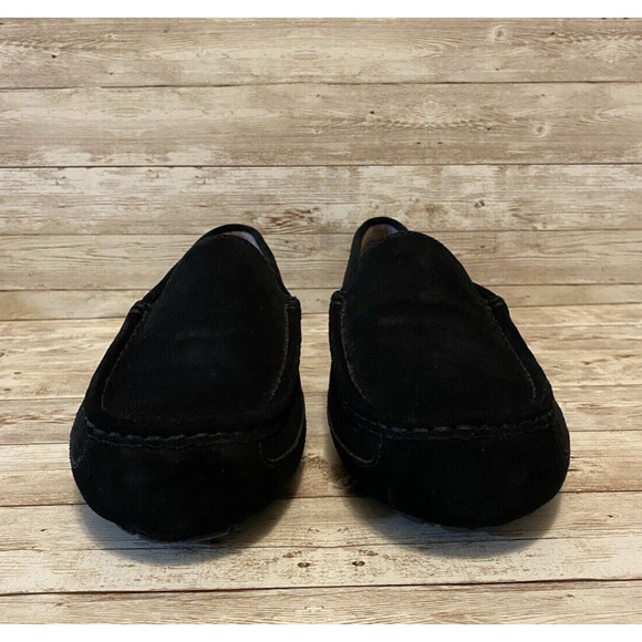 Ugg Loafers Mens Size 10 Black Leather Suede Fleece Lining Loafers NWOB main image 6